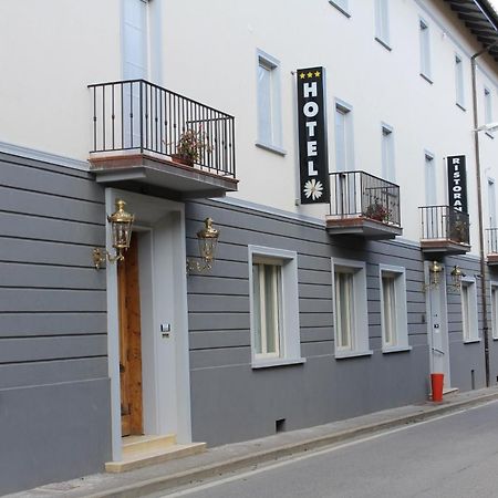 Hotel Margherita Montepiano Екстер'єр фото